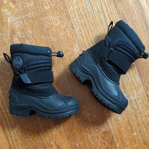 Kids Black Winter ❄️ Snow Boots